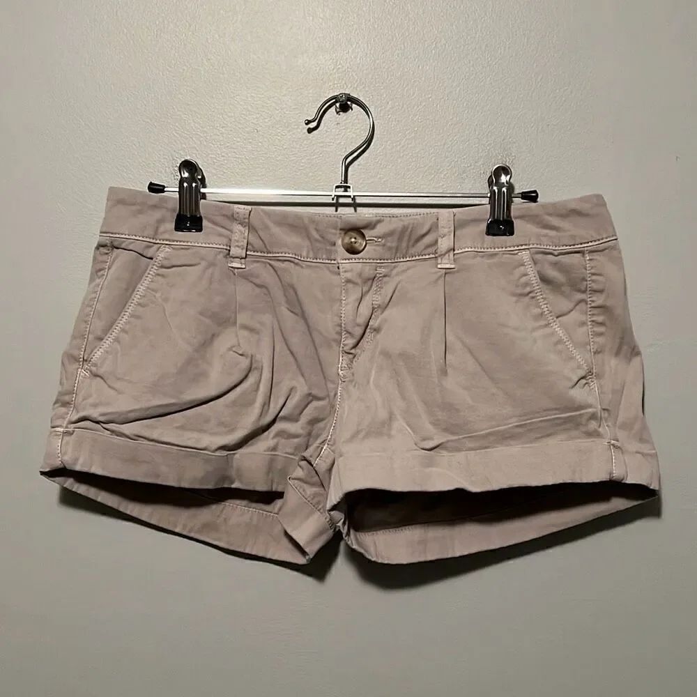 American Eagle Women's Light Khaki Stretch Mid-Rise Casual Shorts